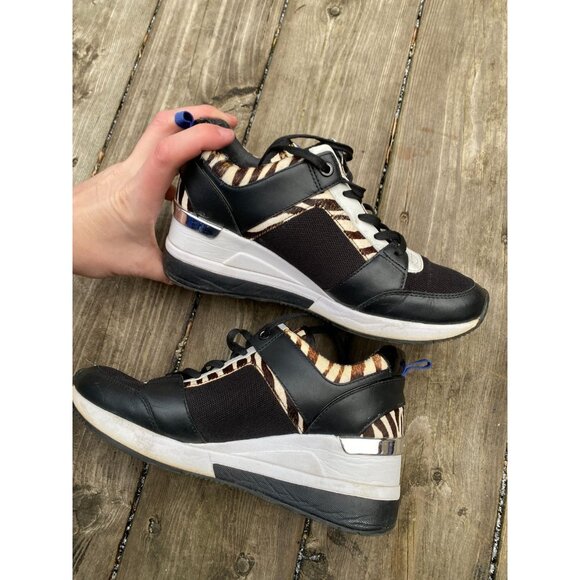 Michael Kors Women's Georgie Platform Sneakers - Black White Size 8.5 W 7 M - Picture 4 of 9